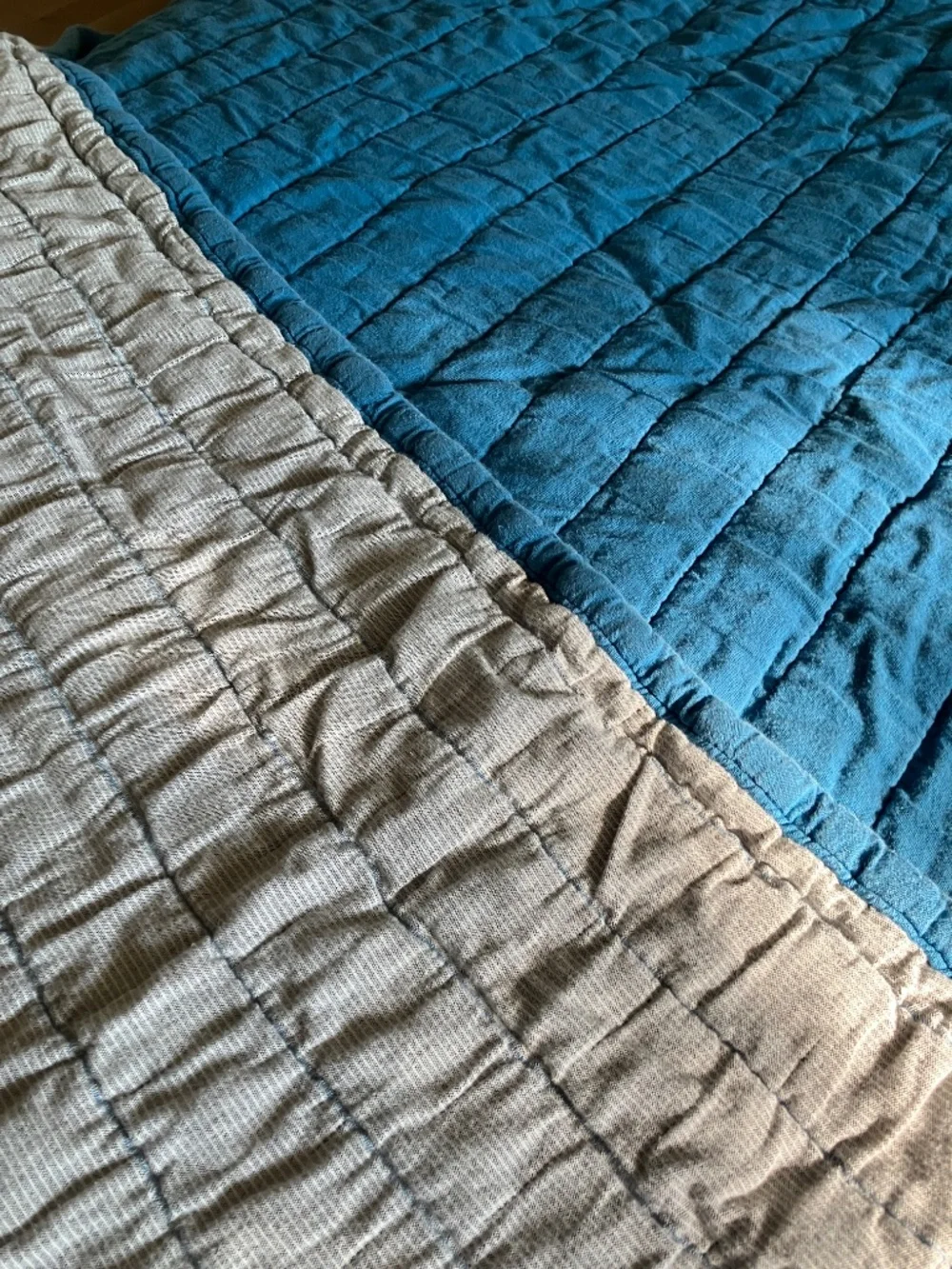 Schoolhouse Electric Twin Channeled Quilt br. Blue